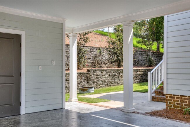 Building Photo - 106 Hornsby Ln