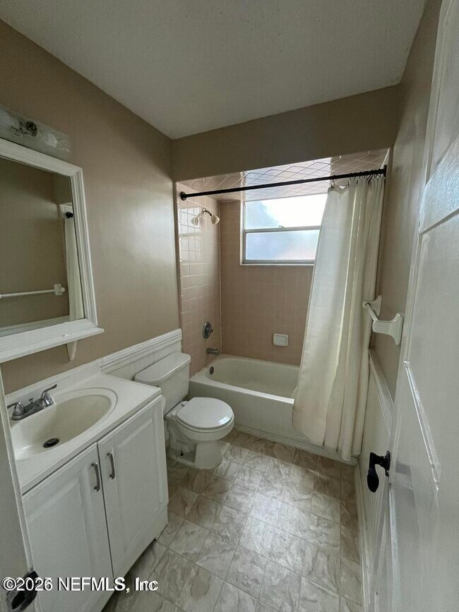 Building Photo - 11376 Golden Plover Ct
