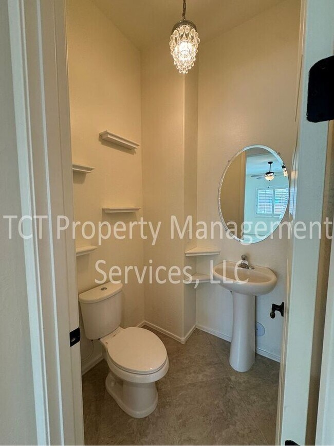 Building Photo - Beautifully Upgraded Home in Sedella Community