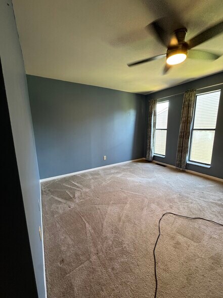 Building Photo - 42 Apple Ln