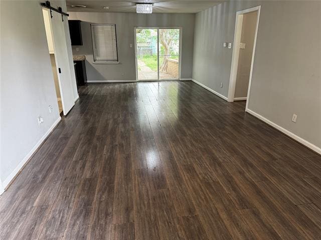 Building Photo - 2607 Clearview Cir