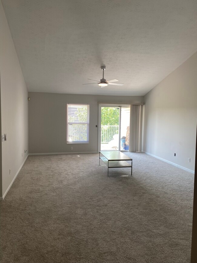 Primary Photo - 251 Doublegate Dr