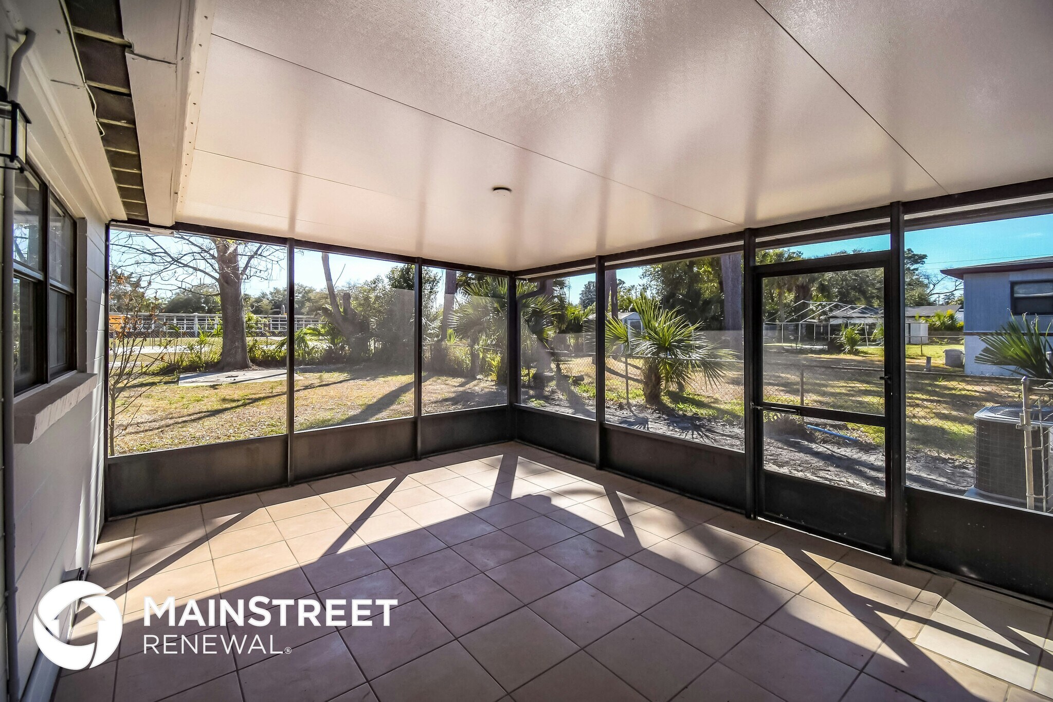 Building Photo - 6528 Blackwood Dr