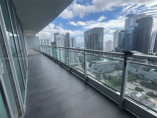 Building Photo - 92 SW 3rd St