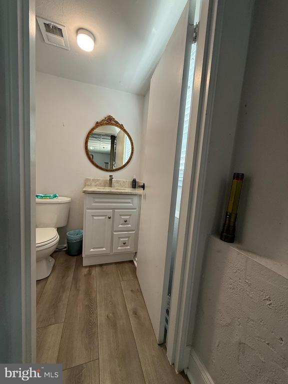 Building Photo - 331 Candlewood Rd