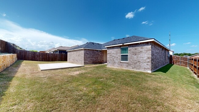 Building Photo - Labor Day Special 2 WEEKS FREE $1,795!!!