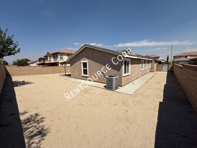 Building Photo - 6312 Atlas Way