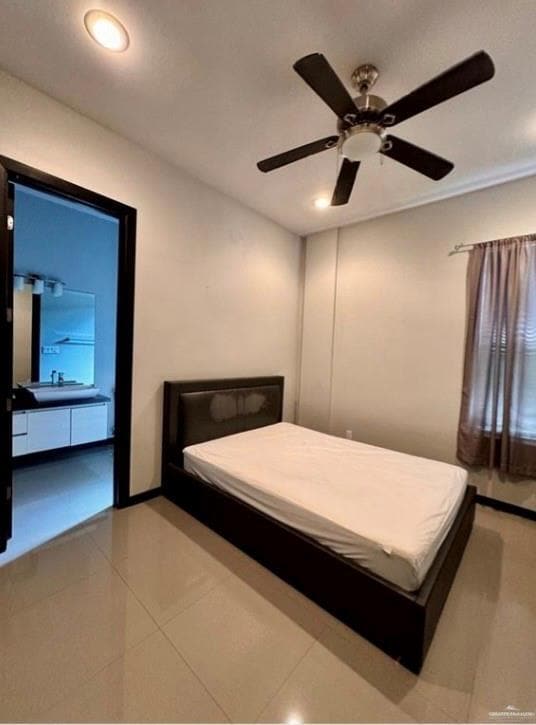 Building Photo - 25 Balboa Ave