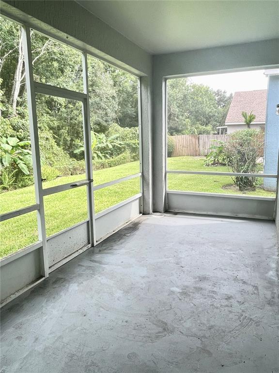 Building Photo - 521 Lexingdale Dr