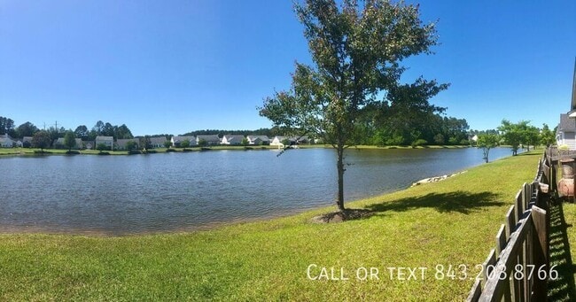 Building Photo - 153 Avonshire Dr