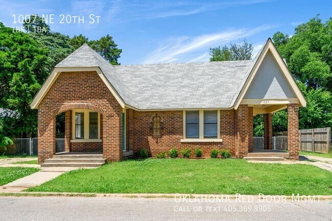 Primary Photo - 1007 NE 20th St