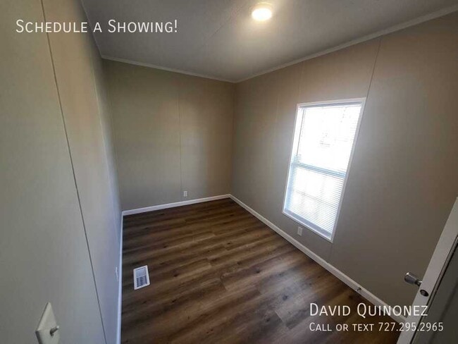 Building Photo - 266 N Blackwood Dr