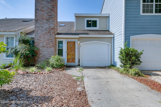 Primary Photo - 7714 Greenwich Ct W