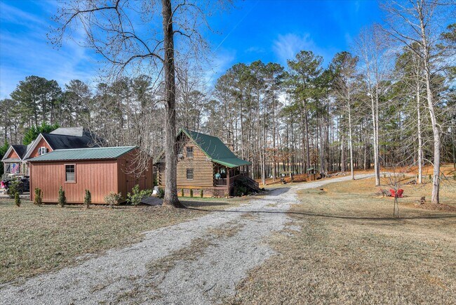 Building Photo - Fully Furnished Monthly Lake Cabin Rental | Available October – March