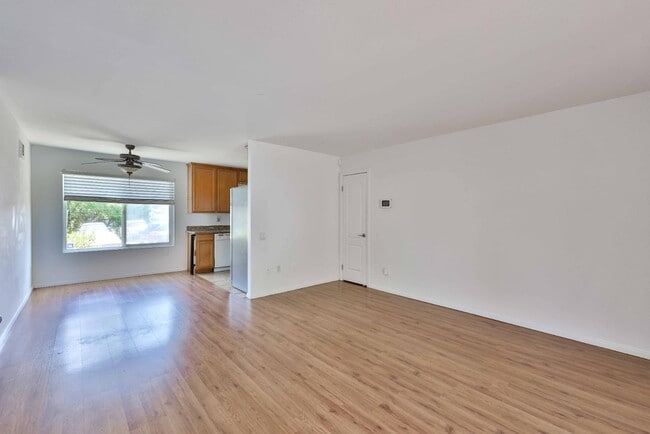 Building Photo - 6333 College Grove Way