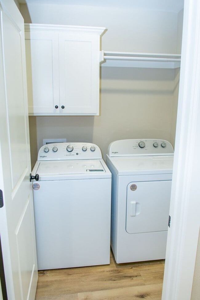 Building Photo - Modern home in the community of Decatur, Arkansas