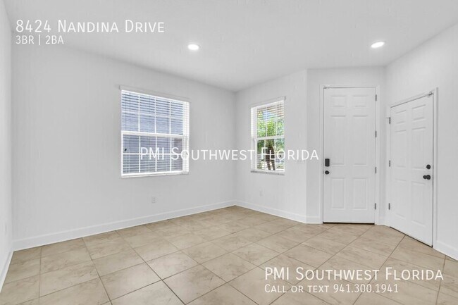 Building Photo - 8424 Nandina Dr