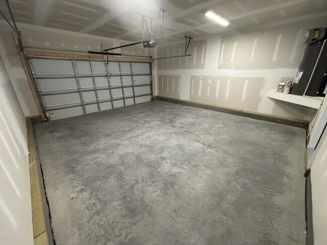 Building Photo - 103 Bud Hawkins Rd