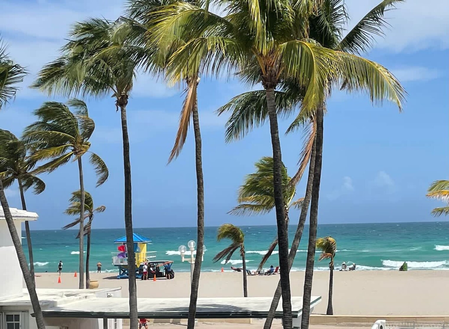 Building Photo - 810 S Surf Rd