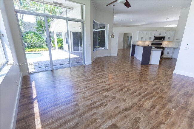 Building Photo - 280 Landings Blvd