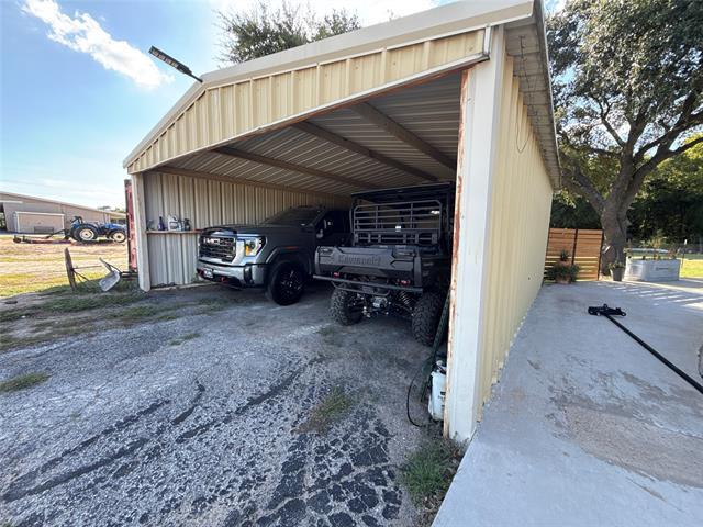 Building Photo - 5215 Milam Rd