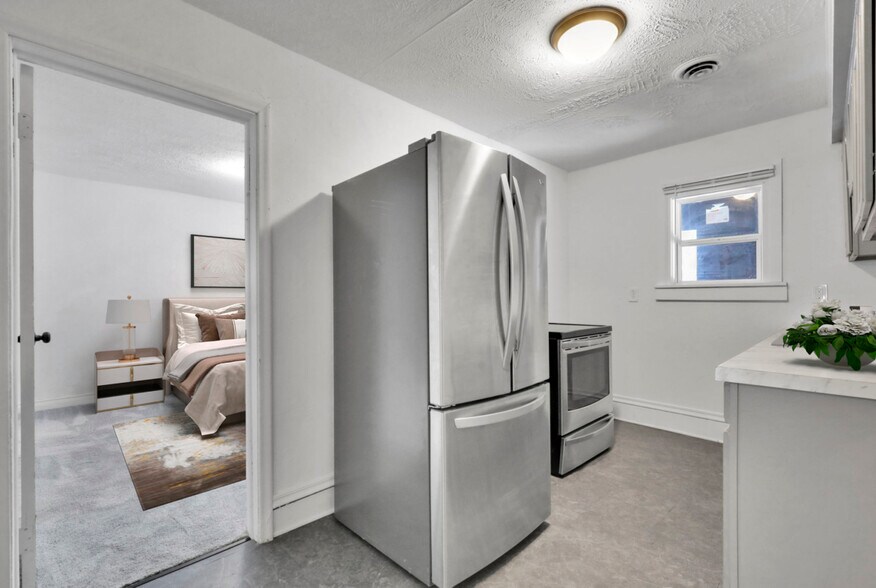 Building Photo - 820 N Pennsylvania Ave