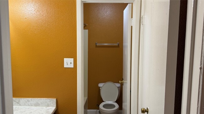 Building Photo - 12107 Tambourine Dr