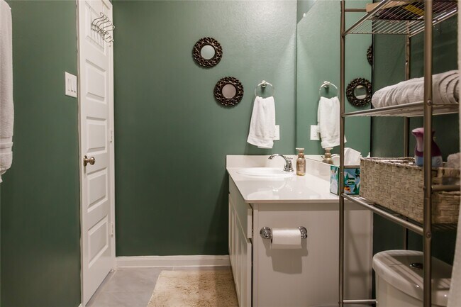 Building Photo - 10201 Waterwall Ln