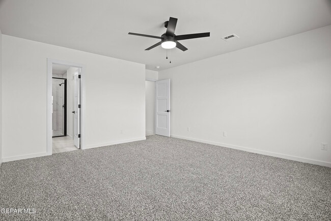 Building Photo - 3977 Surmise St