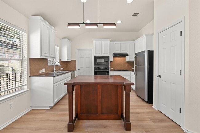 Building Photo - 38 Cypress Knee Ln