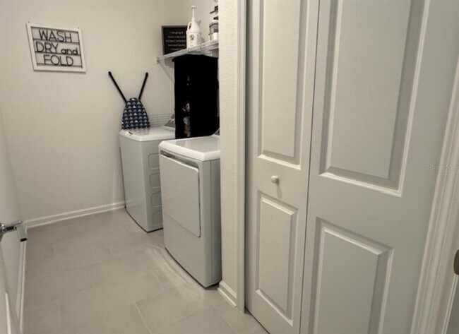 Building Photo - 2759 Slash Wy