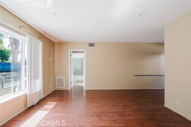 Building Photo - 3131 Perlita Ave