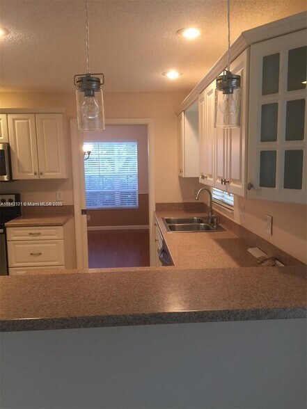 Building Photo - 968 SW 149th Ter