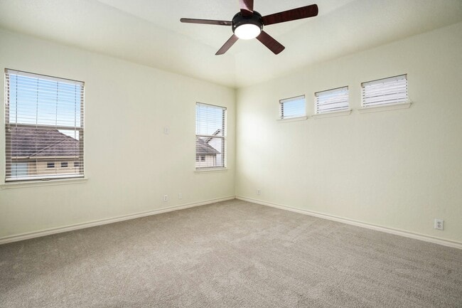 Building Photo - 1210 Tweed Willow