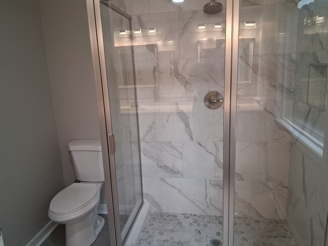 Building Photo - 3175 Tackett Rd