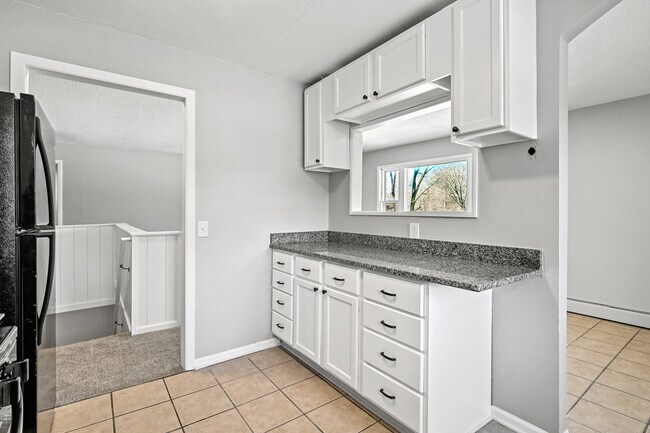 Building Photo - 16601 Eldorado St NW