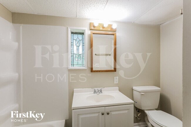 Building Photo - 3618 Ferncliff Ave