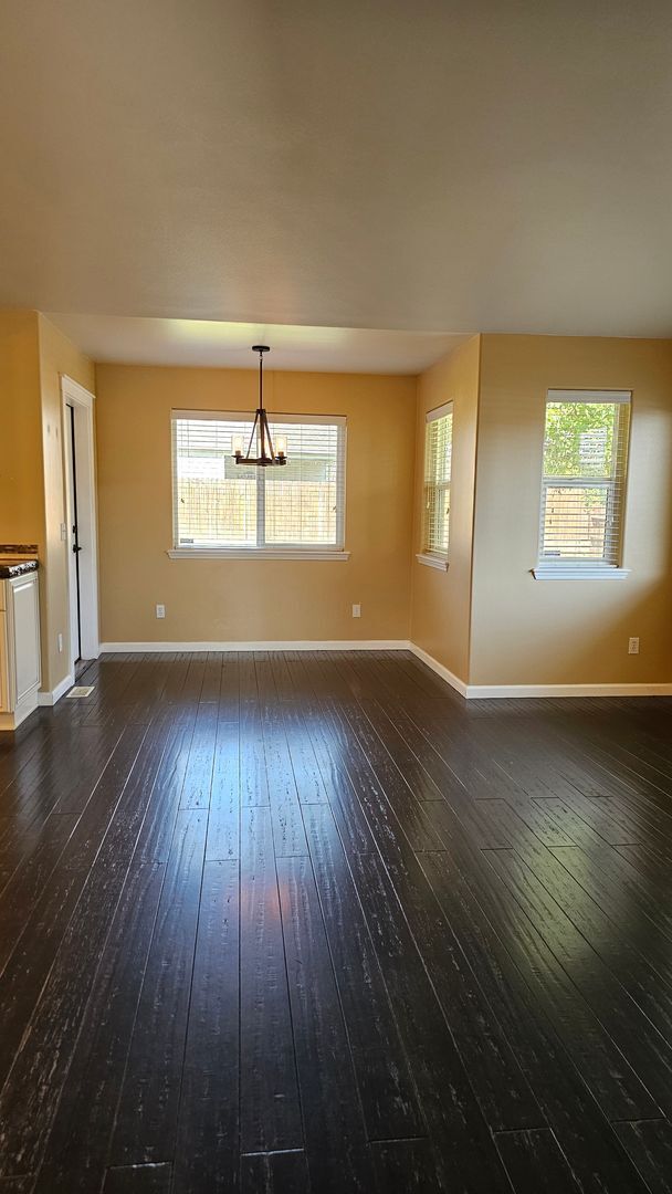 Building Photo - Non-Refundable & Security Deposit Total: $2400.00