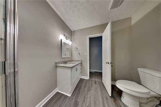 Building Photo - 3720 Ted's Cove