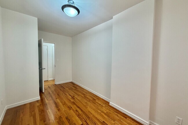 Floorplan - 700 Fort Washington Avenue