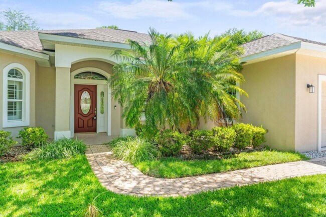 Building Photo - 24 Lakecliff Dr