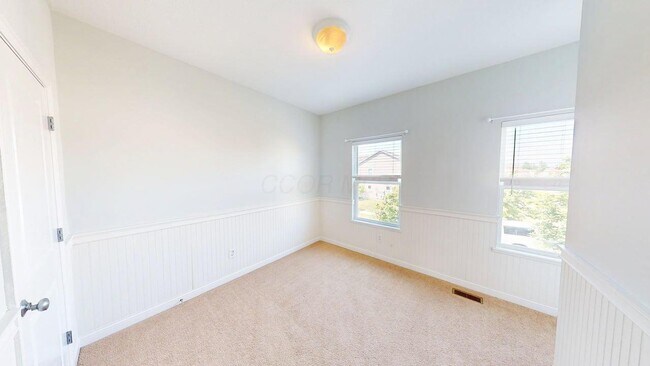 Building Photo - 5597 Lantos Rd