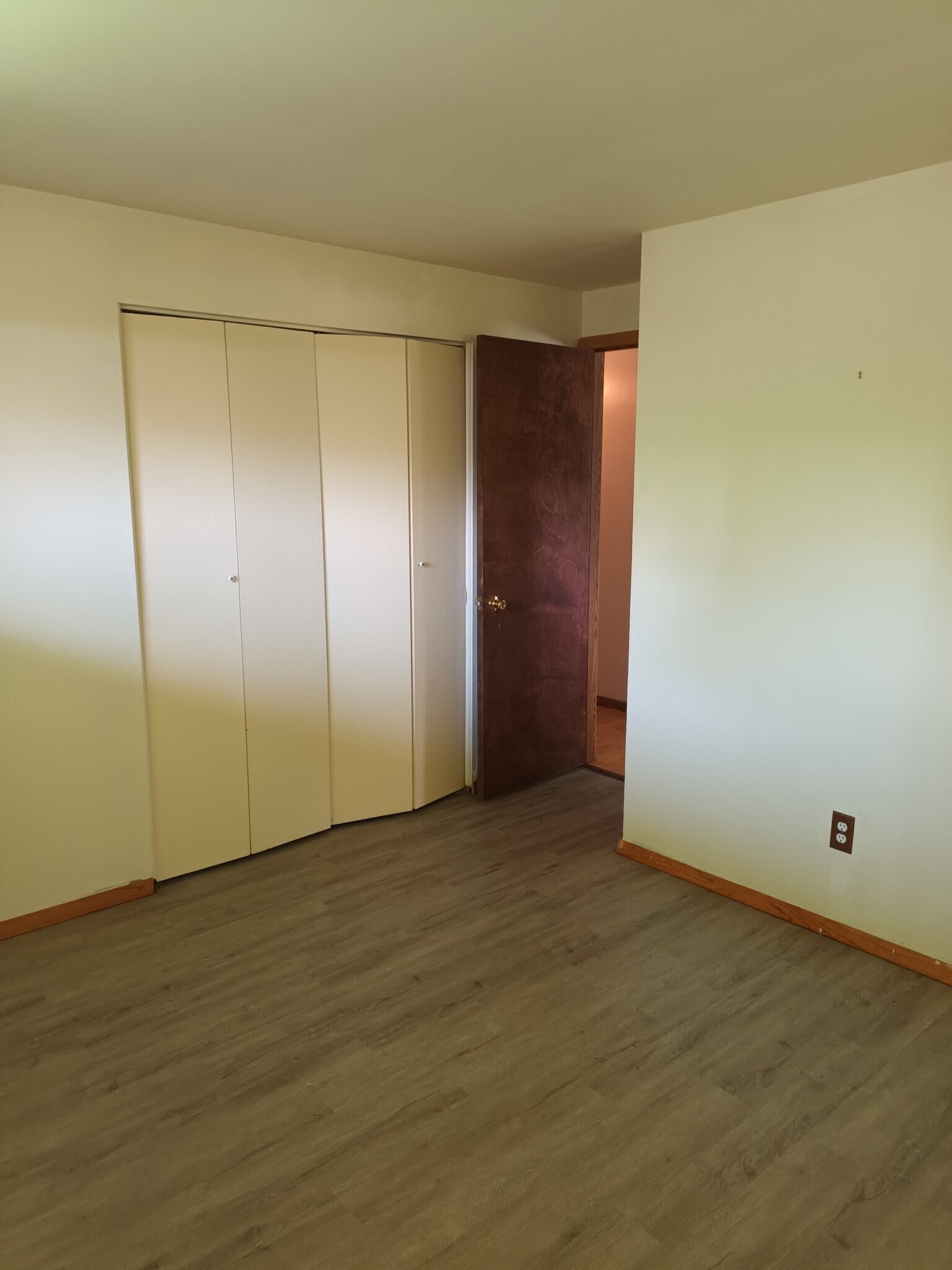 Building Photo - 5891 Beecham Dr