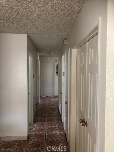 Building Photo - 8552 La Vine St