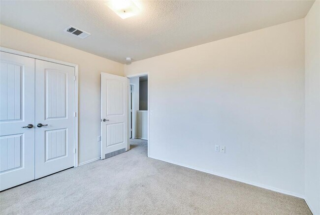 Building Photo - 4220 Creede Dr