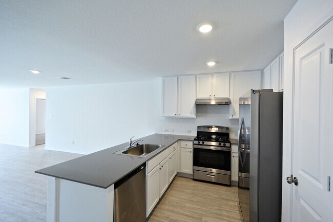 Building Photo - 766 Tulsa Trl