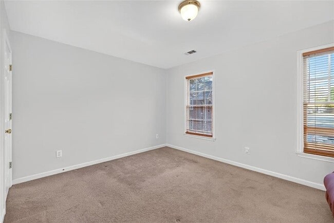 Building Photo - 3378 Willbrooke Ct