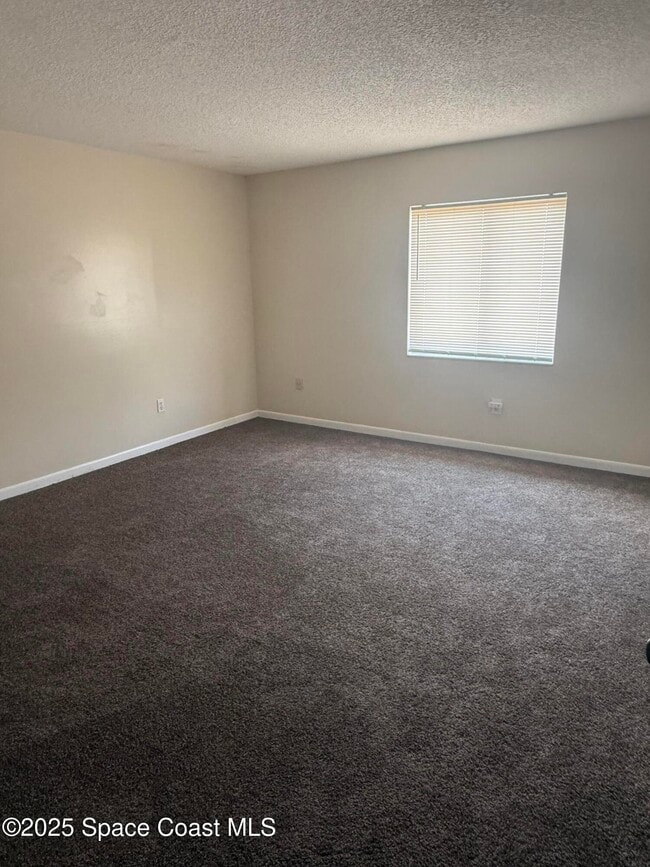 Building Photo - 124 San Juan Cir