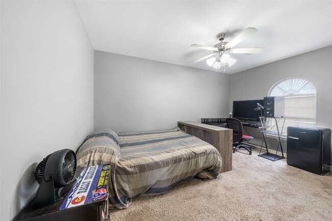 Building Photo - 718 S Diamondhead Blvd