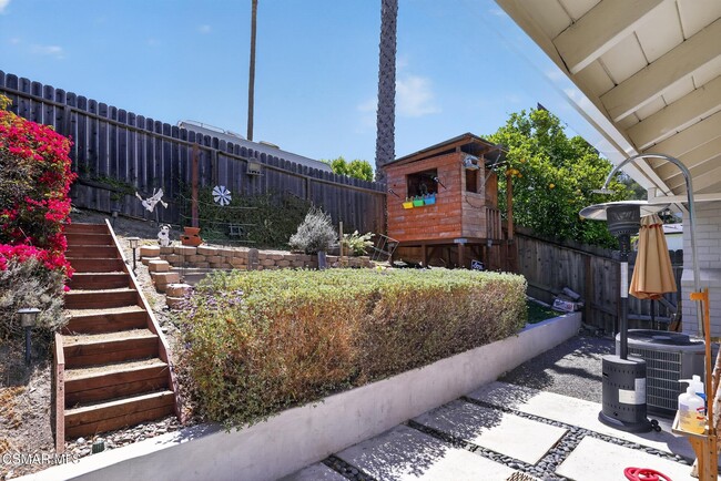 Building Photo - 25031 Adelanto Dr